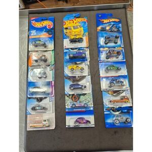 Hot Wheel Volkswagen VW Lot of 18 Kool Kombi Baja Bug Golf MK2 Caddy Diecast New